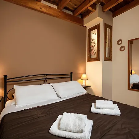 3 Charites Old Town Appartement *