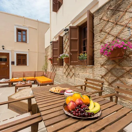 Aglaea Apartment In Rhodes Old Town