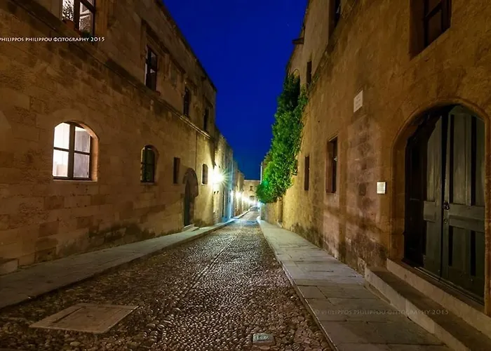 Apartment 3 Charites Old Town